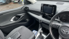 Toyota Yaris 1.5 Hybrid Icon 5dr CVT Hybrid Hatchback